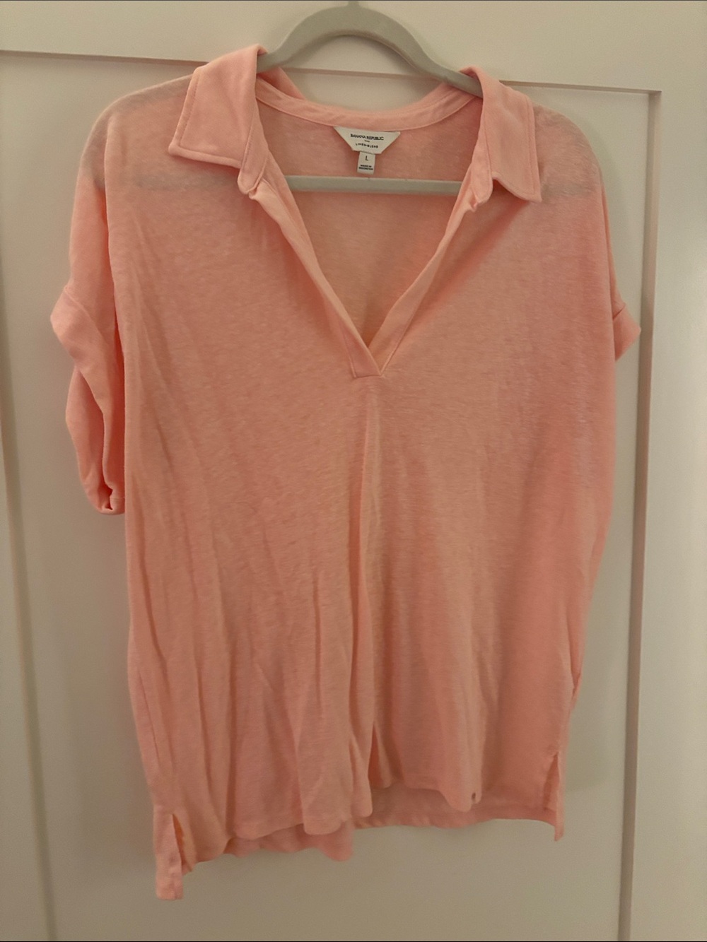 Banana Republic Soft Pink Collared V-Neck Tee Linen blend